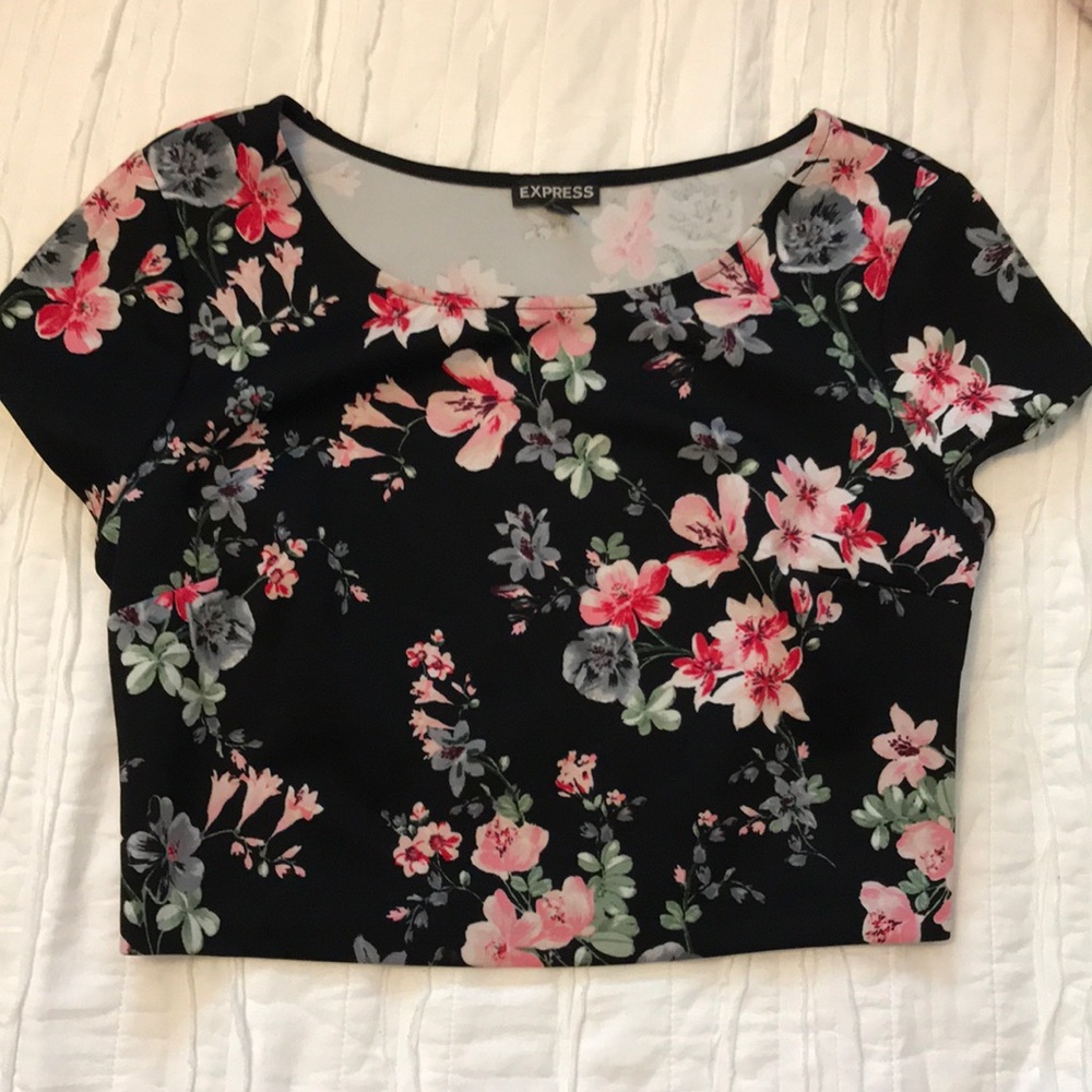Crop top